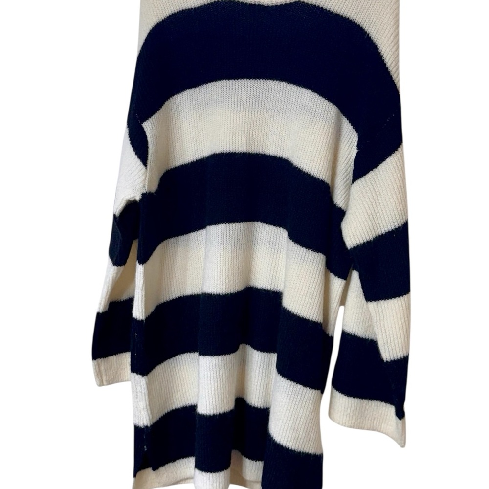 H&M Striped Sweater Dress size OXL - Picture 4 of 8